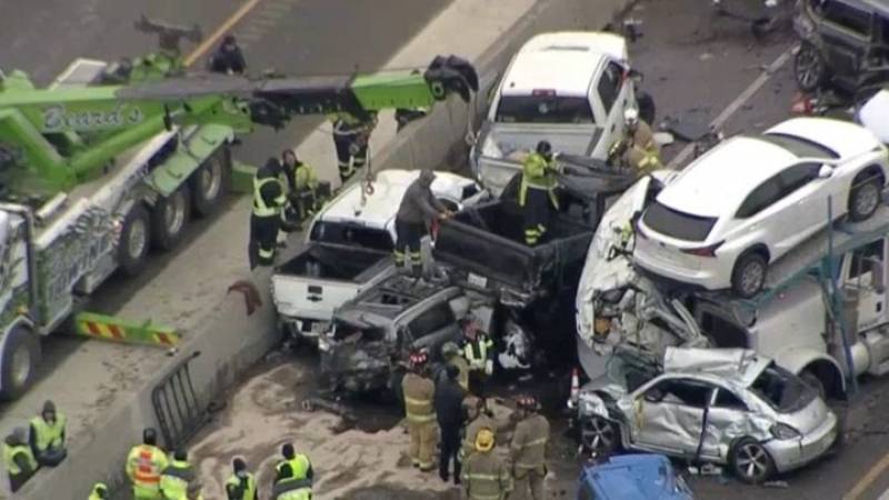 ΗΠΑ: Τουλάχιστον 5 νεκροί και πάνω από 30 τραυματίες σε καραμπόλα περίπου 100 οχημάτων στο Τέξας
