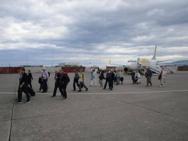 Αναμένονται 10.000 Δανοί φέτος στο αεροδρόμιο της Καλαμάτας (βίντεο)