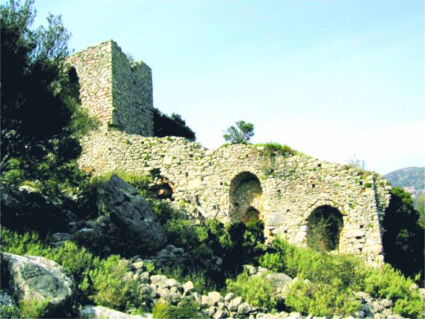 Κάστρα και φρούρια της Μεσσηνίας: Δημάτρα ή Γρεμπενή (β’ μέρος)