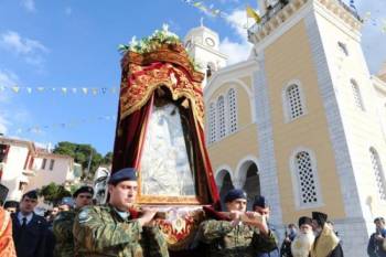 Η Καλαμάτα γιορτάζει την Υπαπαντή, παρουσία Δ. Αβραμόπουλου