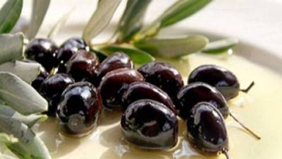 Kalamata Olives και οι αγορές του Αλ Χαλίλι