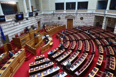 Βουλή: Στην Ολομέλεια το νομοσχέδιο για τα λιμάνια και η τροπολογία για το πετρέλαιο θέρμανσης
