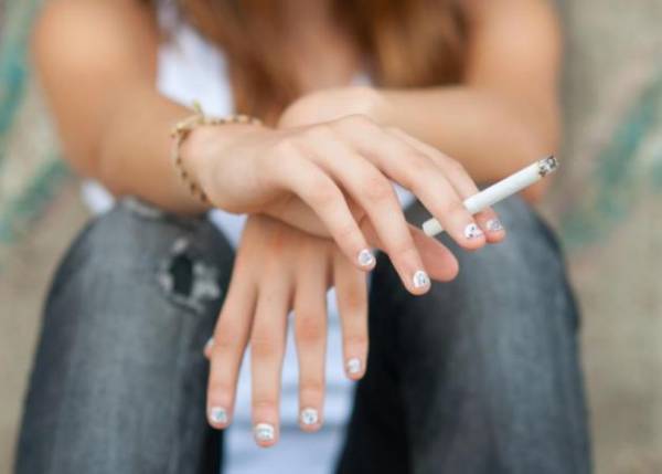Ένας στους δέκα εφήβους 13 έως 15 ετών είναι καπνιστής παγκοσμίως