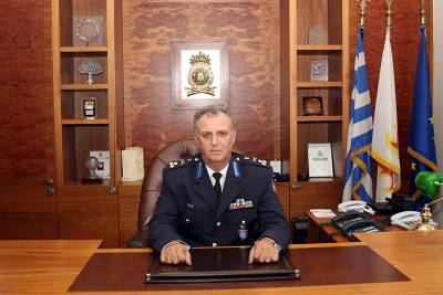 Αιφνίδια αποστρατεία του Μεσσήνιου αρχηγού της Πυροσβεστικής Βασίλη Καπέλιου