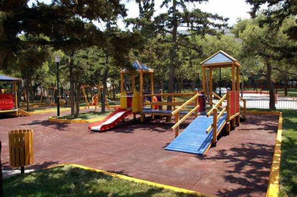 Κλείνουν παιδικές χαρές και αθλητικοί χώροι στο Δήμο Πύλου - Νέστορος