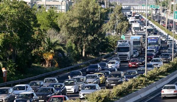 Τέλη κυκλοφορίας 2023: Ανέβηκαν στο mycar τα ειδοποιητήρια