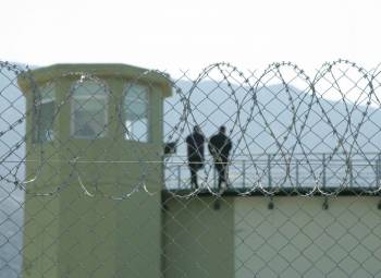 Συνελήφθησαν μόλις απέδρασαν από τις φυλακές Τίρυνθας