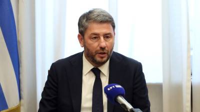 Ν. Ανδρουλάκης: Τρεις παρεμβάσεις για να σταματήσει η ασυδοσία των τραπεζών