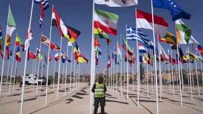 ΔΝΤ: «Η ελληνική οικονομία τα πηγαίνει σχετικά καλά - Να αυξηθούν τα εισοδήματα»