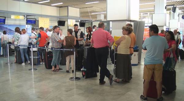 Μειωμένες 12,3% οι αφίξεις στο αεροδρόμιο της Καλαμάτας από Γενάρη ως Οκτώβριο