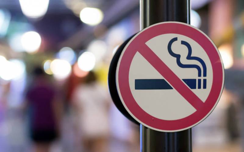 Η Τουρκία απαγόρευσε το κάπνισμα σε δημόσιους χώρους