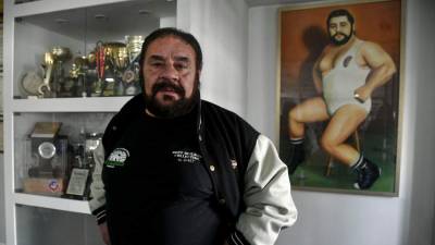 Πέθανε ο Γιώργος Τρομάρας