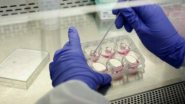 Ο Παγκόσμιος Οργανισμός Υγείας βάζει τέλος σε δοκιμές με υδροξυχλωροκίνη για αντιμετώπιση του κορονοϊού