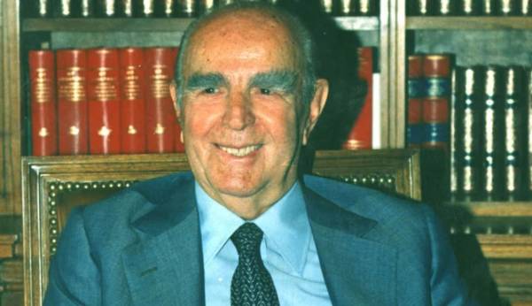Κωνσταντίνος Καραμανλής: Πέθανε σαν σήμερα πριν 25 χρόνια - ΝΔ: Εθνική παρακαταθήκη το έργο και η ιστορία του