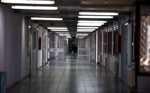 Προσλήψεις 588 υπαλλήλων στις φυλακές