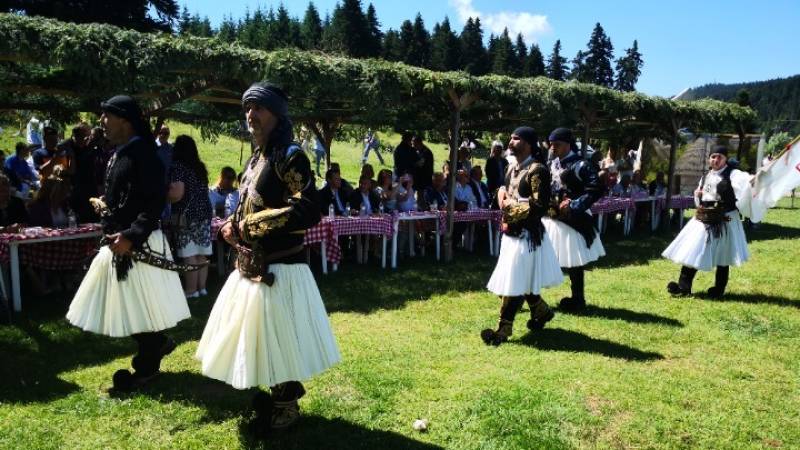 Με επιτυχία το επετειακό 40ο αντάμωμα Σαρακατσαναίων στα Λιβάδια Περτουλίου