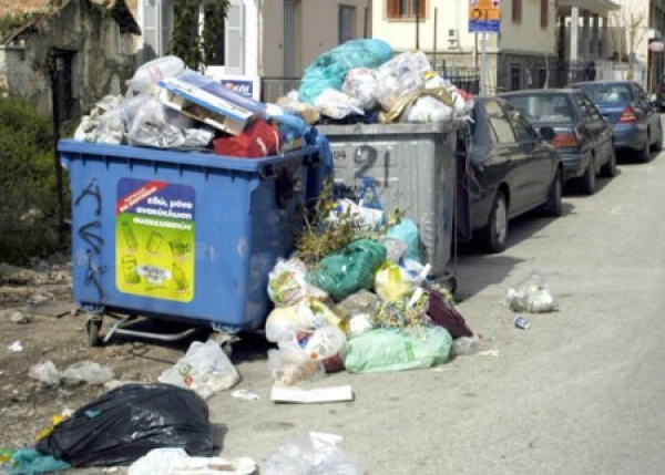 Απρακτος ο Νίκας από Τρίπολη και Αθήνα - Καμία εξέλιξη για τα σκουπίδια της Καλαμάτας