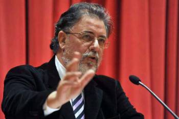 Λύση Πανούση από ΠΑΣΟΚ - ΔΗΜΑΡ