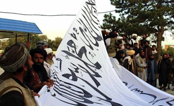 Πανηγυρίζουν οι Ταλιμπάν για την αποχώρηση των ΗΠΑ: «Γράψαμε ιστορία»
