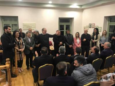 Ο Νίκας στην Κορώνη