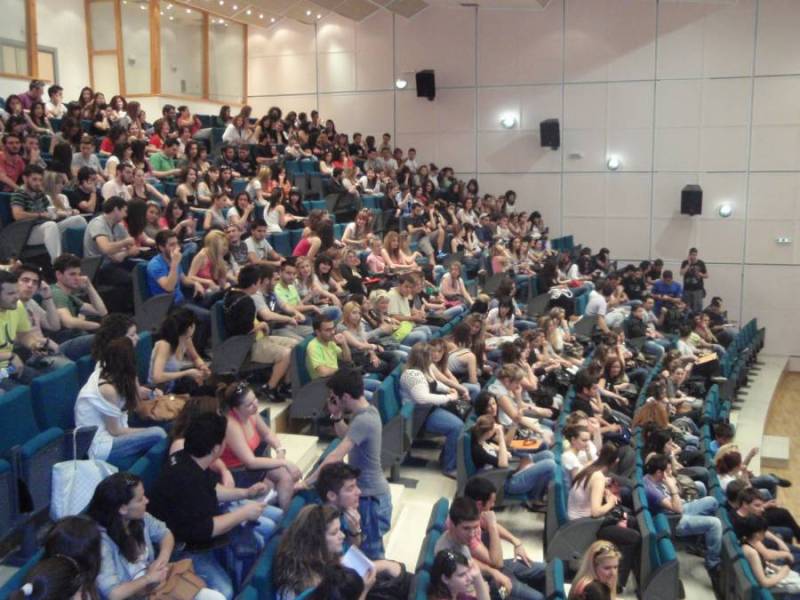 Από αύριο έως 4 Σεπτεμβρίου οι εγγραφές επιτυχόντων στα ΑΕΙ