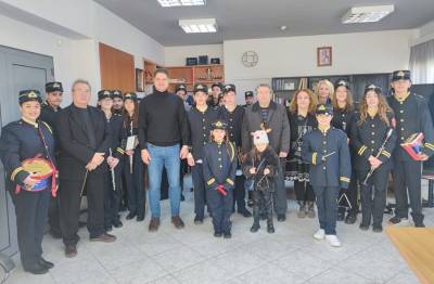 Κάλαντα από τη Φιλαρμονική στον δήμαρχο Μεσσήνης (φωτογραφίες)