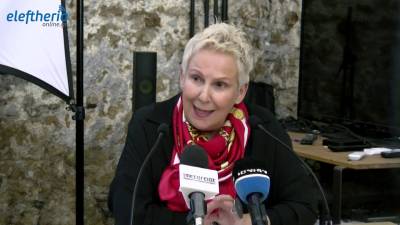 Προεκλογικές συγκλίσεις ζητεί η Οικονομάκου