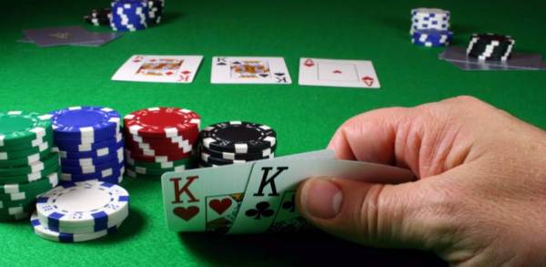 Ηράκλειο: Σύλληψη επτά ατόμων για διενέργεια παράνομων τυχερών παιχνιδιών
