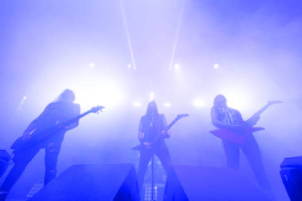 Το συγκρότημα &quot;Suicidal Angels&quot; στην Καλαμάτα