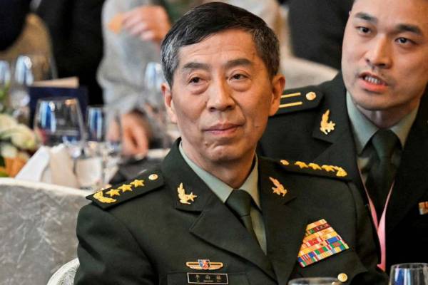 Κίνα: Αποπέμφθηκε ο υπουργός Άμυνας - Είναι «εξαφανισμένος» από τον Αύγουστο (βίντεο)