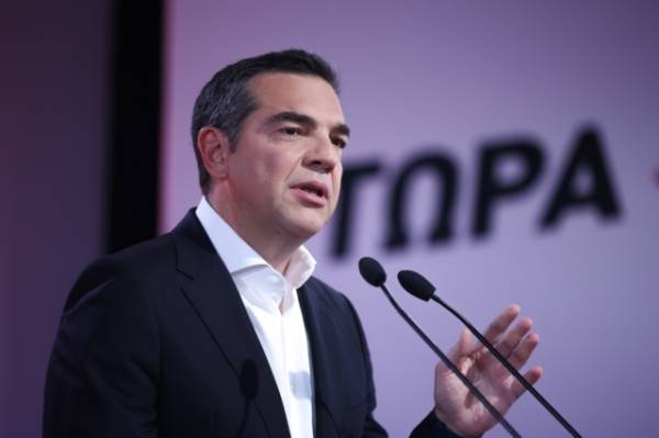 Τσίπρας: Διατηρεί τις αποστάσεις από την ηγεσία του ΣΥΡΙΖΑ