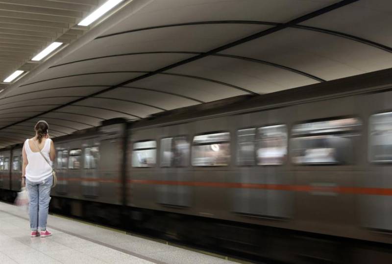 Μετρό: Αποκαταστάθηκαν τα δρομολόγια μετά το τηλεφώνημα για βόμβα