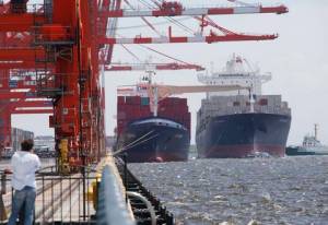 Πώς φορολογούνται οι ναυτιλιακές εταιρείες και τα πλοία