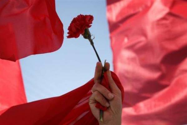 Στεφάνι στο μνημείο των 40 εκτελεσμένων στις όχθες του Νέδοντα