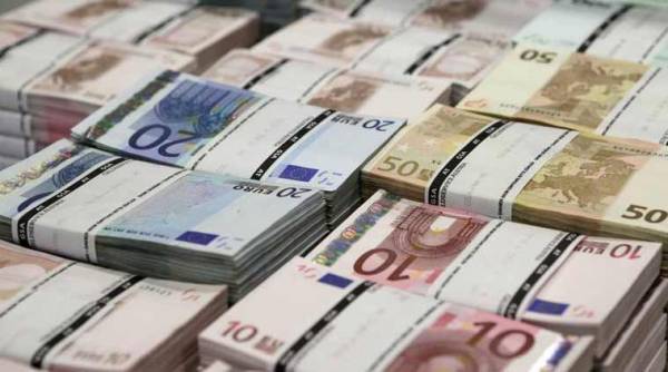 Στα 88,6 δισ. ευρώ τα μη εξυπηρετούμενα ανοίγματα των τραπεζών