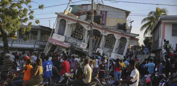 Σεισμός στην Αϊτή: 1.297 νεκροί και πάνω από 5.700 τραυματίες