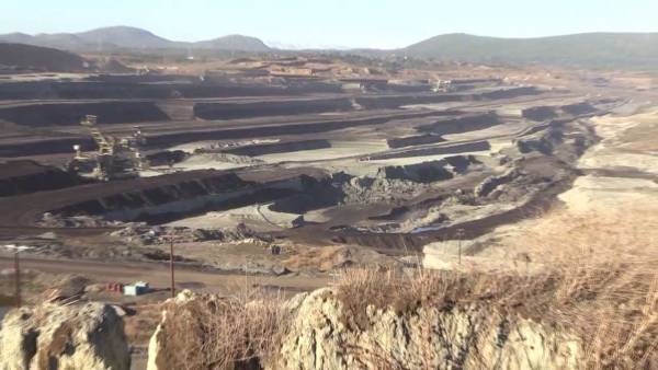 Λαική Συσπείρωση: &quot;Η γη των ορυχείων ανήκει στο λαό της Μεγαλόπολης&quot;