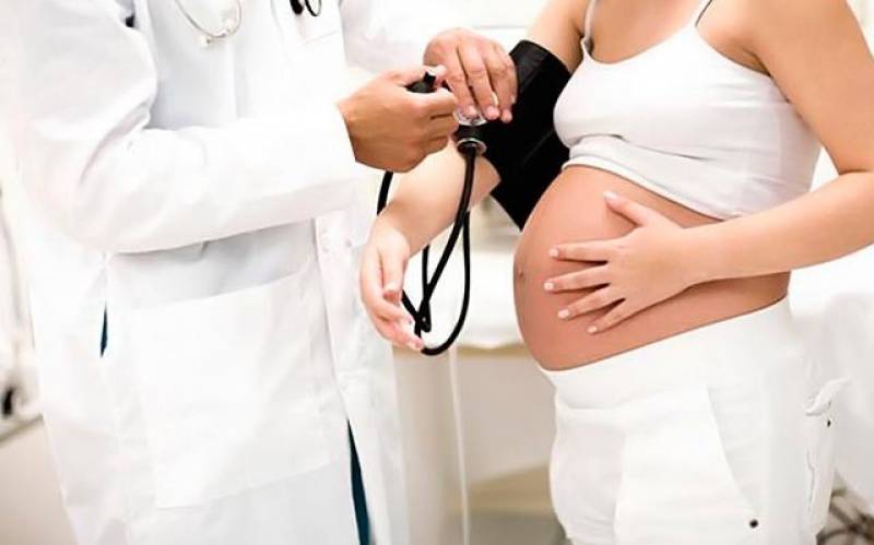 Η υψηλή αρτηριακή πίεση πριν από την εγκυμοσύνη αυξάνει τον κίνδυνο αποβολής