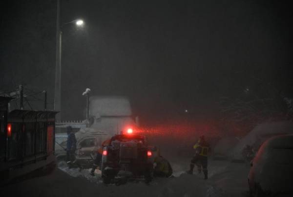 Διακοπή κυκλοφορίας στην Εθνική Οδό Αθηνών-Λαμίας λόγω κακοκαιρίας