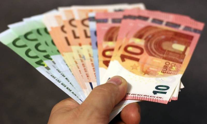 Νέες κατηγορίες εργαζομένων εντάσσονται στο επίδομα των 800 ευρώ - Διευρύνεται η λίστα