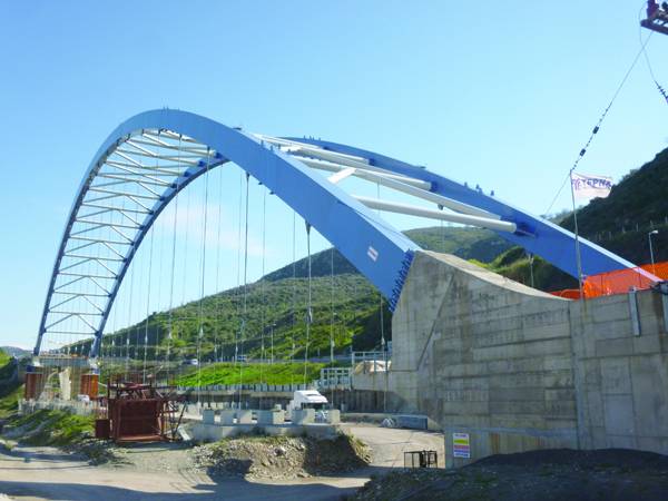 Το Σεπτέμβριο στην κυκλοφορία η γέφυρα στο Παραδείσια - Τσακώνα
