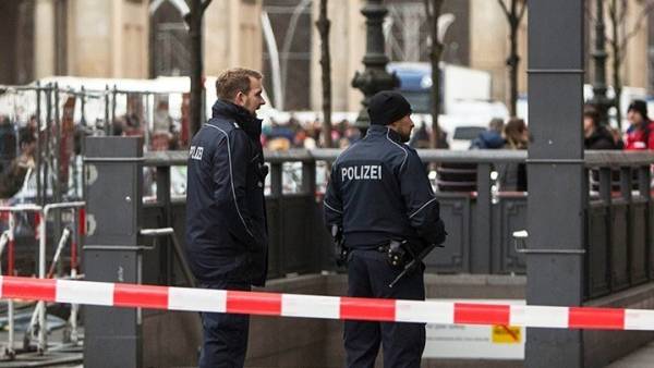 Συναγερμός για βόμβες στη Γερμανία: Εκκενώθηκαν έξι δημαρχεία