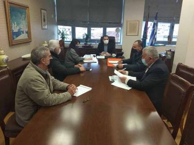 Δήμος Καλαμάτας: “Δεν υπάρχει πρόβλημα θέρμανσης στα σχολεία”