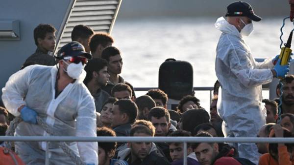 Η συμφωνία Ιταλίας-Αλβανίας για το μεταναστευτικό ανησυχεί το Συμβούλιο της Ευρώπης