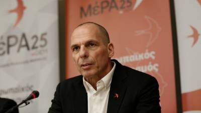 Βαρουφάκης: Χωρίς βαθιά αναδιάρθρωση του δημόσιου και ιδιωτικού χρέους η χώρα θα παραμείνει μη βιώσιμη