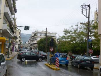 Κομφούζιο στη Φαρών λόγω μη λειτουργίας των φαναριών