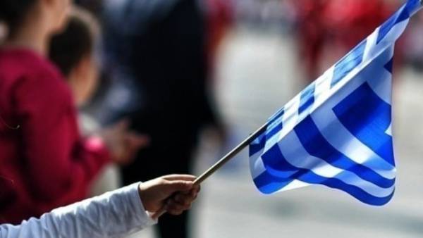 Τα μηνύματα των κομμάτων για την 25η Μαρτίου