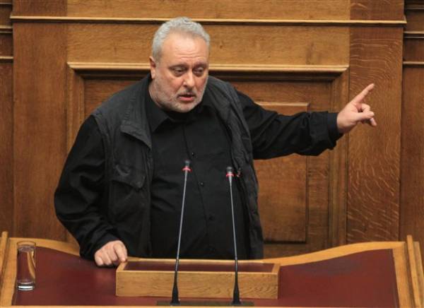 Ψαριανός: Η Κωνσταντοπούλου συμπεριφέρεται σαν πρόεδρος συλλόγου αναξιοπαθούντων