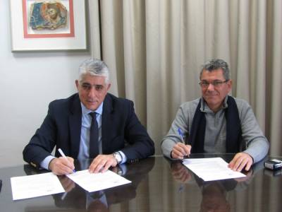 Σύμβαση για το κλάδεμα μεγάλων δέντρων στο Δήμο Πύλου - Νέστορος