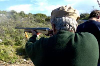 Την άρση της απαγόρευσης του κυνηγιού ζητεί ο Χρυσομάλλης